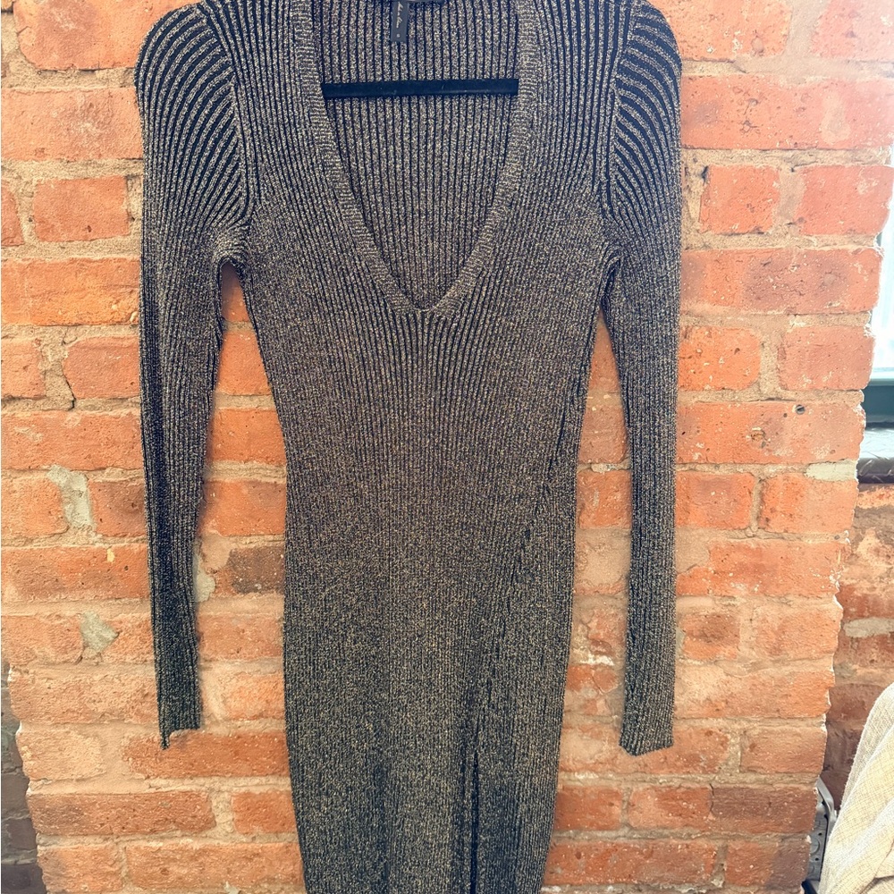 BCBG Maxazria Metallic Gold Black Ribbed Knit Bodycon Midi Dress Size Small